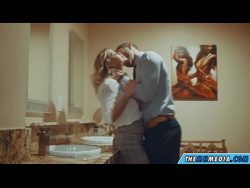 ❤️ Cum busty flava seducit in latrinae publicae Sluts at la.hentai-for.ru
